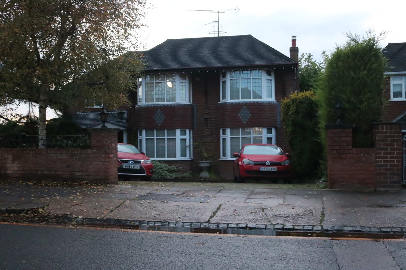 House on Old Bedford Road, Luton